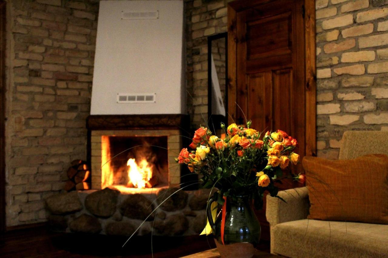 Hotel Gungas à Ādaži Extérieur photo