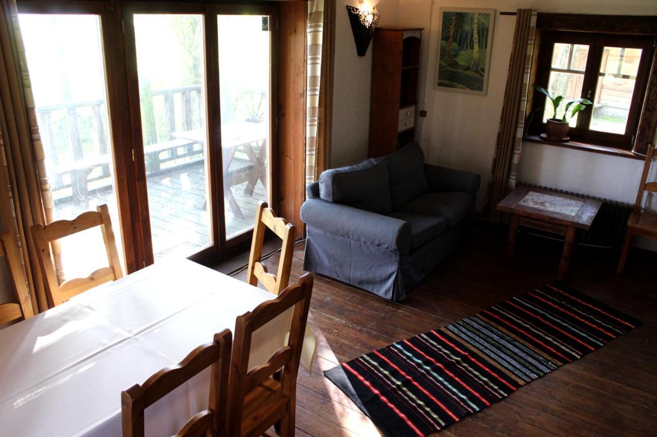 Hotel Gungas à Ādaži Extérieur photo