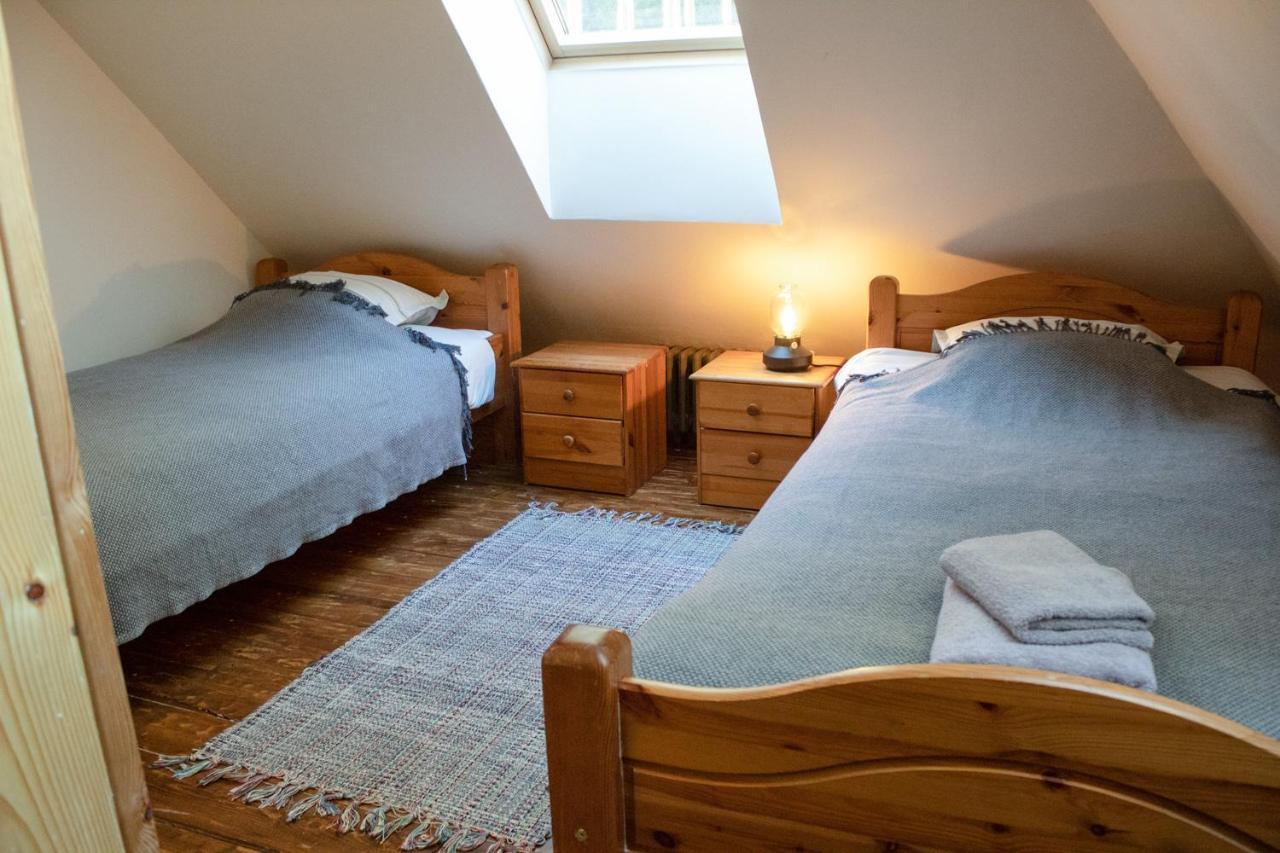 Hotel Gungas à Ādaži Extérieur photo
